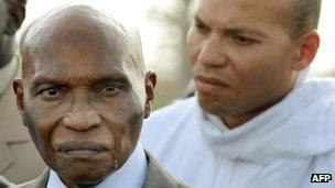 Abdoulaye Wade (l) and his son Karim