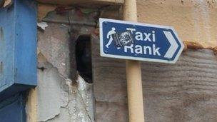 Taxi rank sign