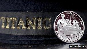 RMS Titanic coin