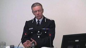 Bernard Hogan-Howe