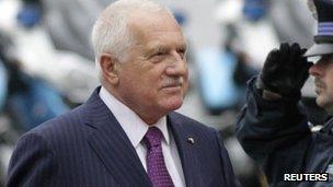 Czech President Vaclav Klaus (file pic)