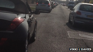 Queuing traffic on Blackpool Road North in Ansdell