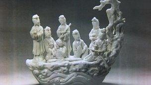 Stolen Dehua porcelain sculpture