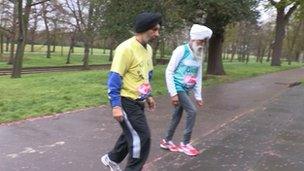 Fauja Singh and Harmander Singh in training