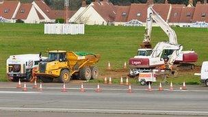 Work on Guernsey Airport runway