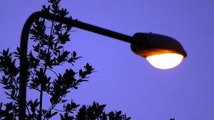 Street lamp