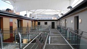 Snow Hill apartments