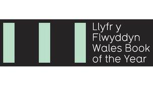 Logo Llyfr y Flwyddyn