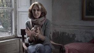 The Wasteland app featured a performance by Fiona Shaw filmed in Dublin