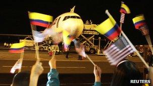 The first cargo of Colombian flowers leaves Bogota for Miami under the two countries' free trade agreement on 14 May 2012