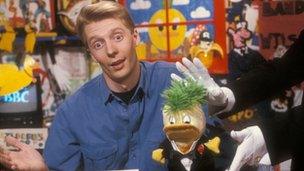 Andy Crane and Edd the Duck in 1990