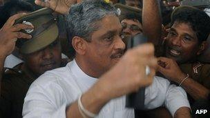 Sarath Fonseka leaving hospital on Monday