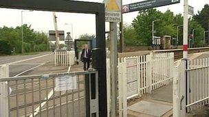 Level crossing in Foxton, Cambridgeshire