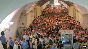 Moscow underground, 2005