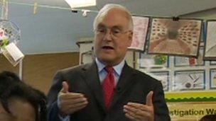 Sir Michael Wilshaw in classroom