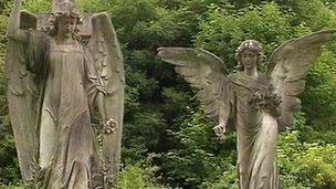 Angel statues at Arnos Vale cemetery