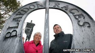 Sculptor Andrew McKeown (right) with Councillor Linda Green