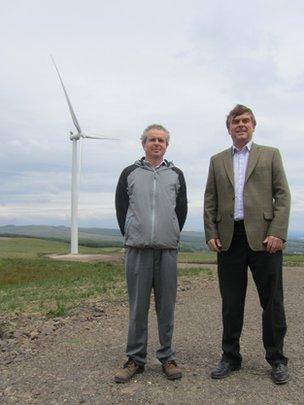 Siemens gearless turbine in Dalry, Ayrshire