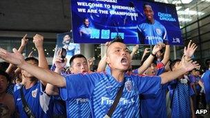 Hundreds of fans welcomed Drogba at Shanghai's Pudong airport, 14 July