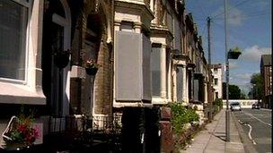 Anfield tinner houses