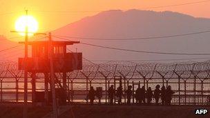 File photo: South Korean soldiers patrolling in Paju near the Demilitarized Zone