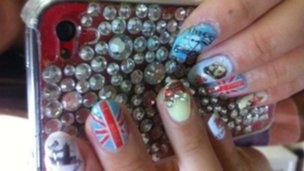 Sachie Murata's nails in homage to the UK