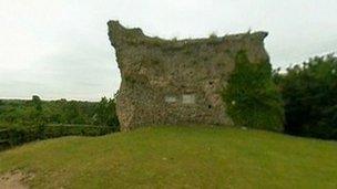 Clare Castle ruins