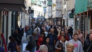 Shoppers in King Street