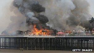 Fire at Weston pier in 2008