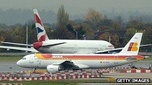 British Airways and Iberia planes