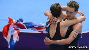 The Brownlee brothers hug afterwards