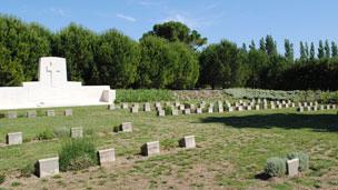 Skew Bridge cemetery