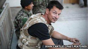 Photojournalism John Cantlie on an assignment