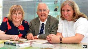 Richard Acworth with his daughter Phyllida (left) and Deirdre Wildy of QUB