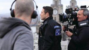 Warren Brown filming Good Cop