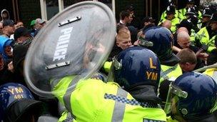 Leicestershire riot police