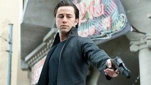 Joseph Gordon-Levitt in Looper