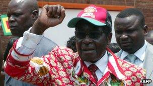 Robert Mugabe (file photo)