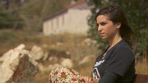 Moriah Goldberg, 20, a price tagger