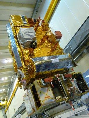 Metop-B in the cleanroom