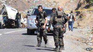 Turkish forces on the scene of a bomb attack in south-west Turkey