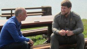 Steve Rosenberg (l) meets Ramzan Kadyrov