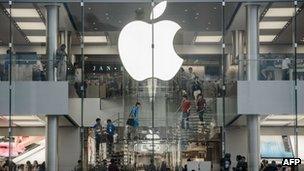 Customers at Apple store in Hong Kong