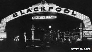 A view through the Welcome Arch on Blackpool promenade in 1954