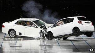 Car crash test