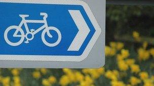 Cycle path sign