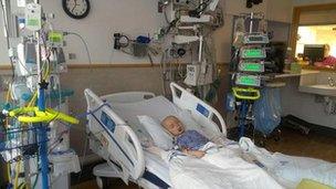 Oscar Knox in ICU in US hospital