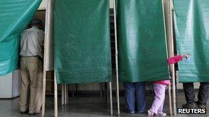 People voting in Valparaiso