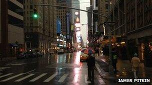 Empty street in New York, 29/10/2012, Photo: James Pitkin