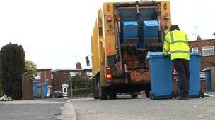 Hull refuse collectors